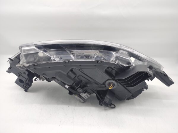 Mitsubishi OUTLANDER 2016-2020 HALOGEN L.H.S HEADLIGHT ASSEMBLY