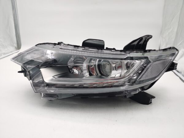 Mitsubishi OUTLANDER 2016-2020 HALOGEN L.H.S HEADLIGHT ASSEMBLY