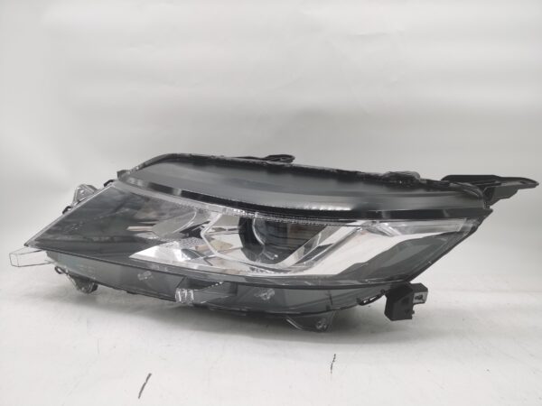 Mitsubishi TRITON L200 2019-2023 HALOGEN L.H.S HEADLIGHT ASSEMBLY