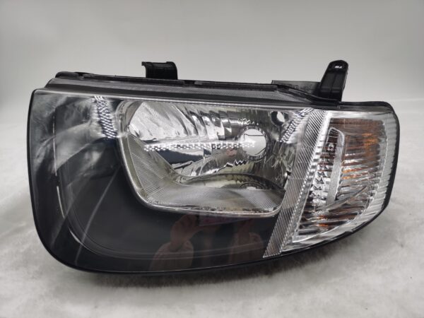 Mitsubishi TRITON GLX L200 2006-2008 HALOGEN L.H.S HEADLIGHT ASSEMBLY