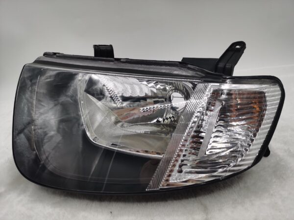 Mitsubishi TRITON GLX L200 2006-2008 HALOGEN L.H.S HEADLIGHT ASSEMBLY