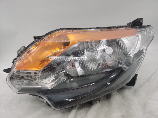 Mitsubishi TRITON L200 2015-2018 HALOGEN L.H.S Headlight Assembly