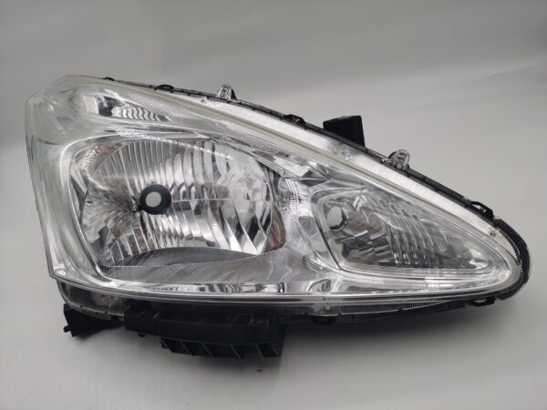 Nissan TIIDA/PULSAR 2013-2016 HALOGEN R.H.S HEADLIGHT ASSEMBLY