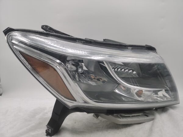 Nissan PATHFINDER 2013-2016 HALOGEN R.H.S HEADLIGHT ASSEMBLY