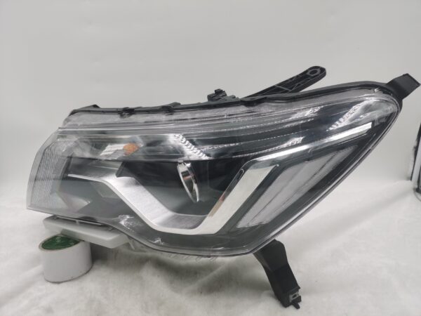 Nissan PATHFINDER 2017-2020 HALOGEN L.H.S HEADLIGHT ASSEMBLY