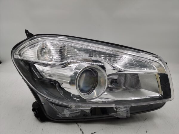 Nissan QASHQAI/DUALIS 2010-2013 HALOGEN R.H.S Headlight Assembly