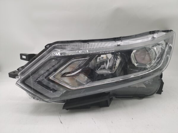 Nissan QASHQAI J11 2017-2020 HALOGEN L.H.S Headlight Assembly