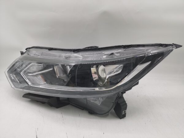 Nissan QASHQAI J11 2017-2020 HALOGEN L.H.S Headlight Assembly