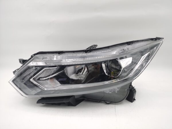 Nissan QASHQAI J11 2017-2020 HALOGEN L.H.S HEADLIGHT ASSEMBLY