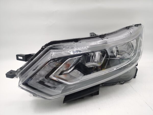 Nissan QASHQAI J11 2017-2020 HALOGEN L.H.S HEADLIGHT ASSEMBLY