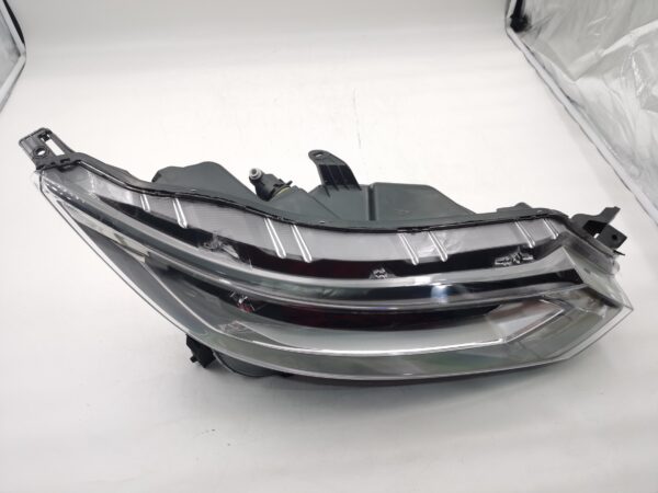 Nissan QASHQAI J11 2017-2020 LED R.H.S HEADLIGHT ASSEMBLY