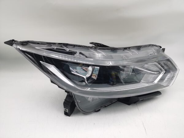 Nissan QASHQAI J11 2017-2020 HALOGEN R.H.S HEADLIGHT ASSEMBLY