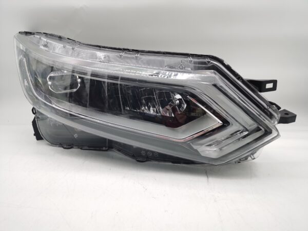 Nissan QASHQAI J11 2017-2020 LED R.H.S HEADLIGHT ASSEMBLY