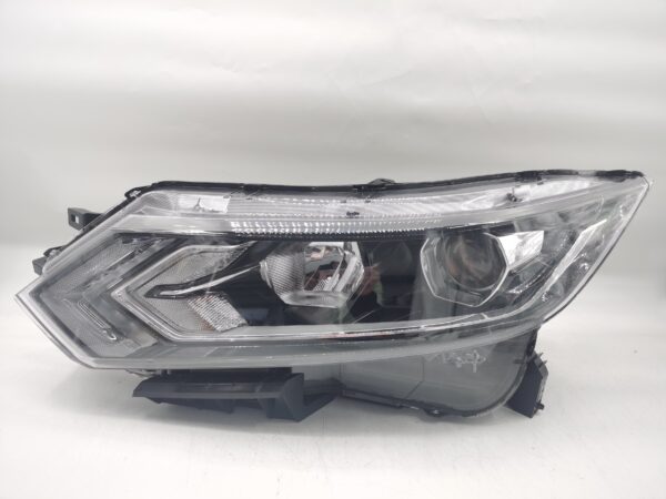 Nissan QASHQAI J11 2017-2020 HALOGEN L.H.S HEADLIGHT ASSEMBLY