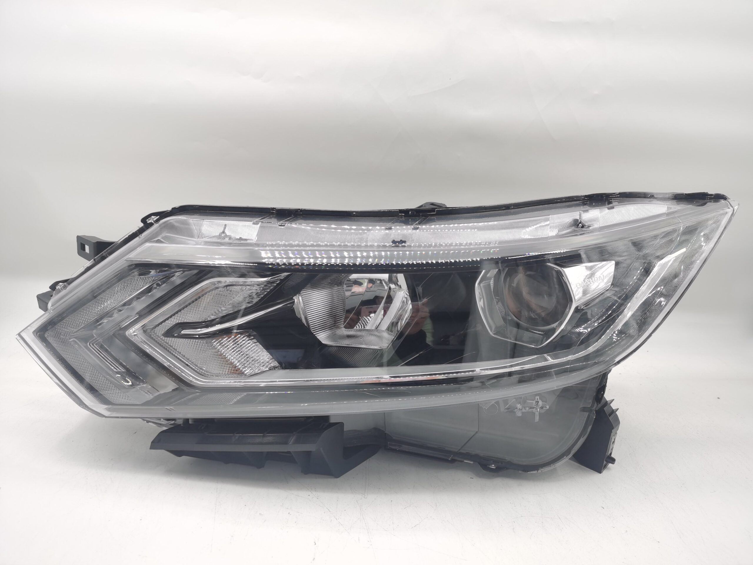 Nissan QASHQAI J11 2017-2020 HALOGEN L.H.S HEADLIGHT ASSEMBLY