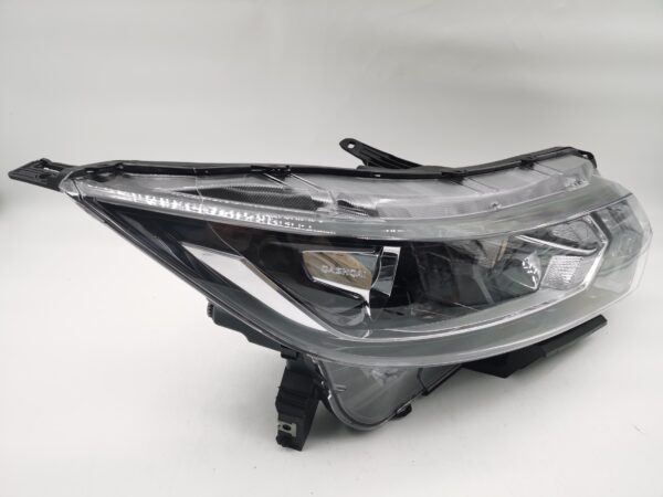 Nissan QASHQAI J11 2017-2020 HALOGEN R.H.S HEADLIGHT ASSEMBLY