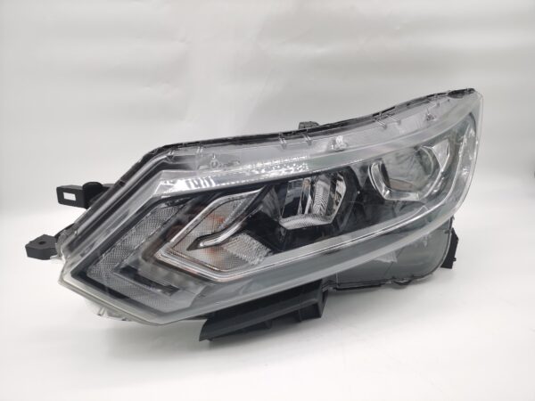 Nissan QASHQAI J11 2017-2020 HALOGEN L.H.S HEADLIGHT ASSEMBLY