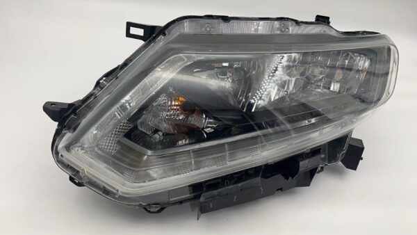 Nissan X-TRAIL 2014-2016 HALOGEN L.H.S HEADLIGHT ASSEMBLY