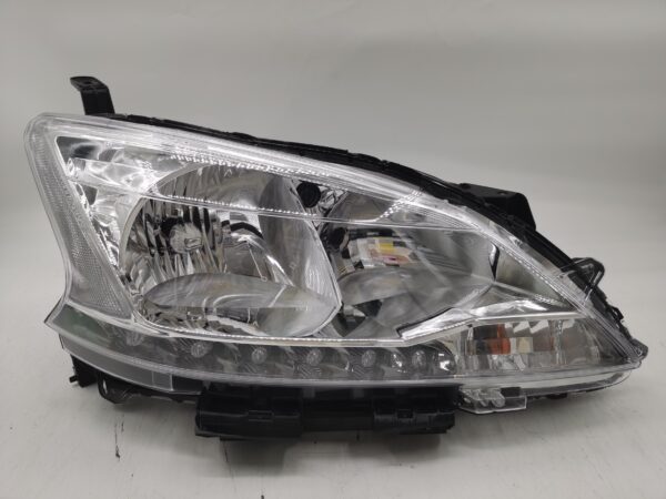 Nissan SENTRA PULSAR 2013-2015 HALOGEN R.H.S HEADLIGHT ASSEMBLY