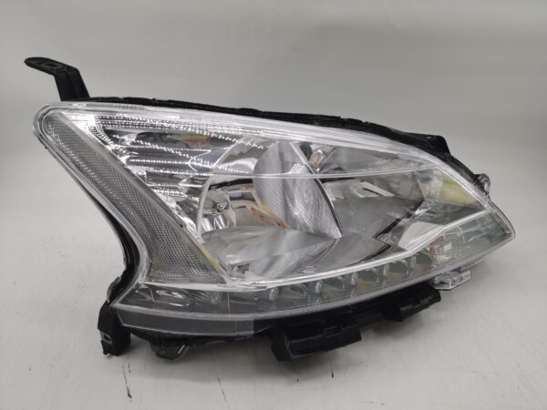 Nissan SENTRA PULSAR 2013-2015 HALOGEN R.H.S HEADLIGHT ASSEMBLY