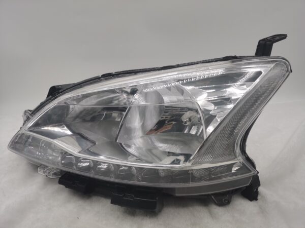 Nissan SENTRA PULSAR 2013-2015 HALOGEN L.H.S HEADLIGHT ASSEMBLY