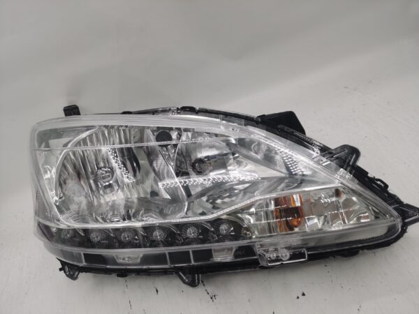 Nissan SENTRA PULSAR 2013-2015 HALOGEN R.H.S HEADLIGHT ASSEMBLY