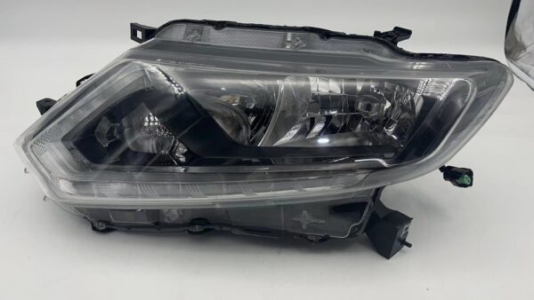 Nissan X-TRAIL 2014-2016 HALOGEN L.H.S HEADLIGHT ASSEMBLY