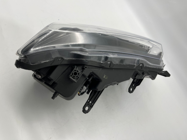 Nissan X-TRAIL T32 2017-2020 LED L.H.S HEADLIGHT ASSEMBLY