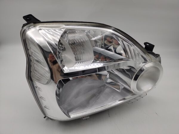 Nissan X-TRAIL T31 2007-2014 R.H.S HEADLIGHT ASSEMBLY