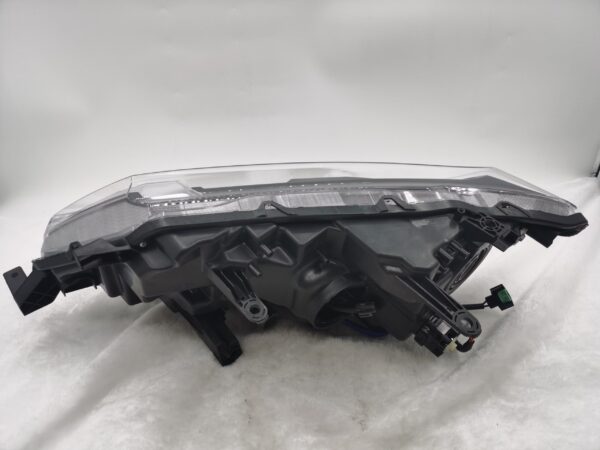 Nissan X-TRAIL T32 2017-2020 HALOGEN R.H.S HEADLIGHT ASSEMBLY