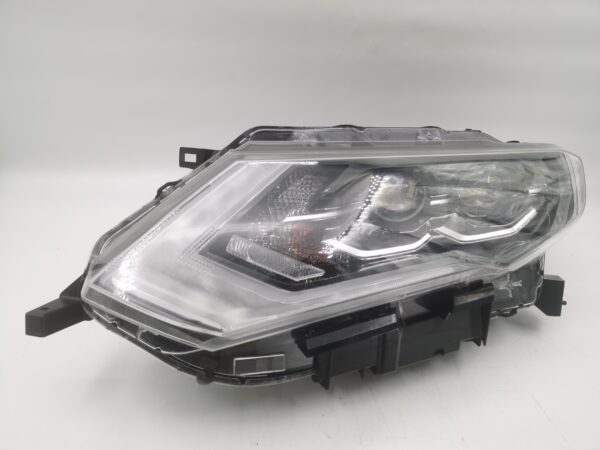 Nissan X-TRAIL T32 2017-2020 LED L.H.S HEADLIGHT ASSEMBLY