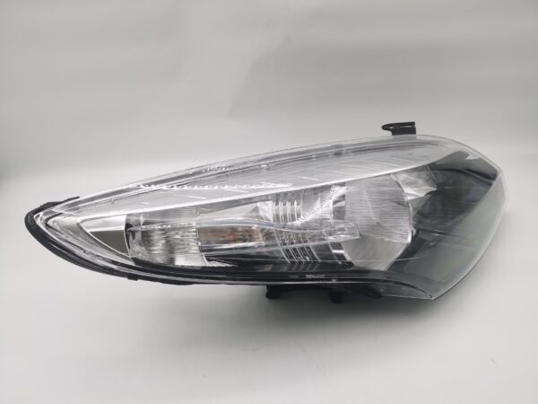 Renault MEGANE III 2008-2012 R.H.S HEADLIGHT ASSEMBLY