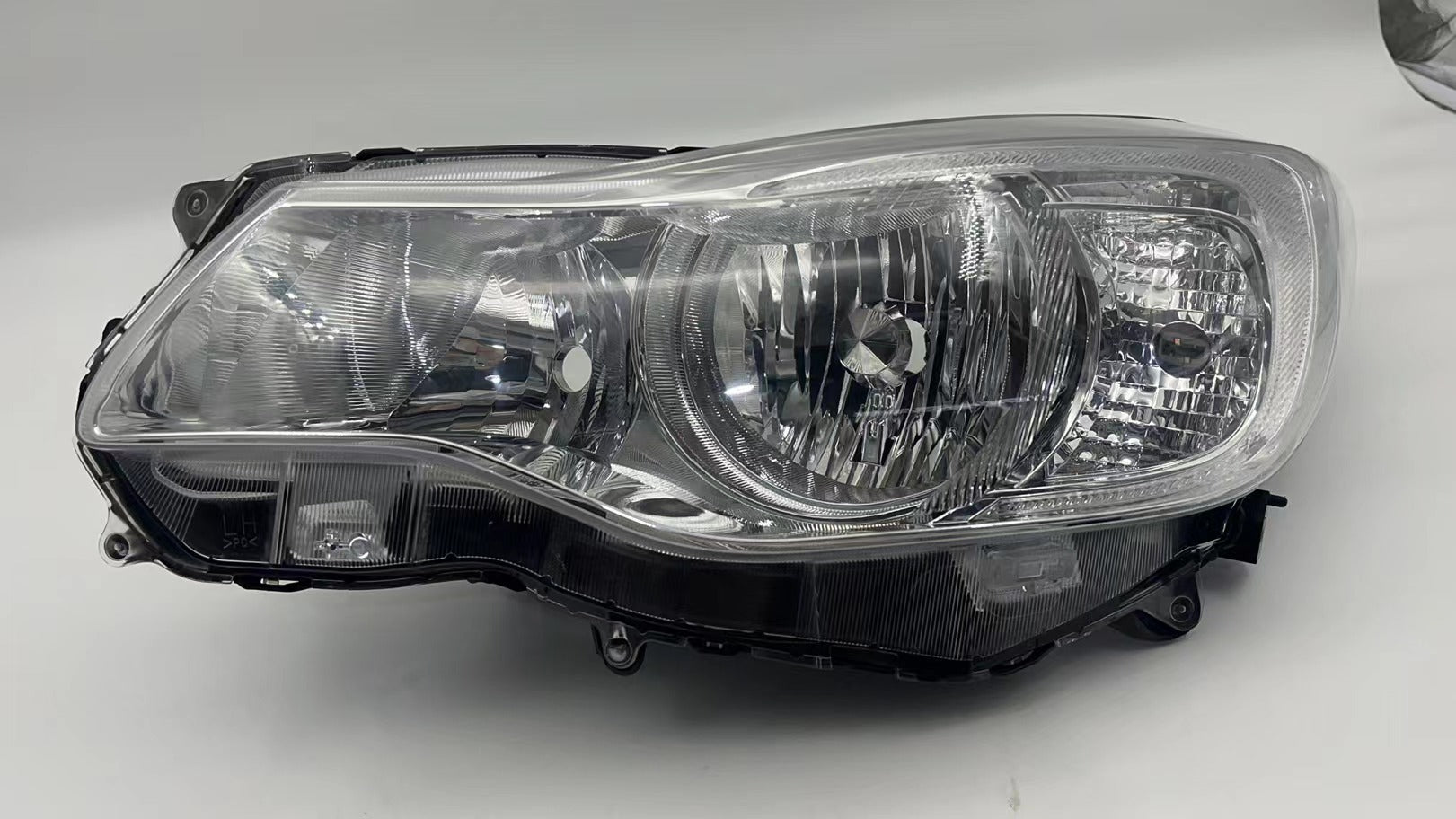 SUBARU IMPREZA 2012-2016 HALOGEN L.H.S HEADLIGHT ASSEMBLY