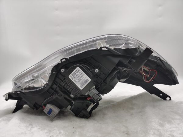 Subaru IMPREZA 2012-2016 XENON L.H.S HEADLIGHT ASSEMBLY