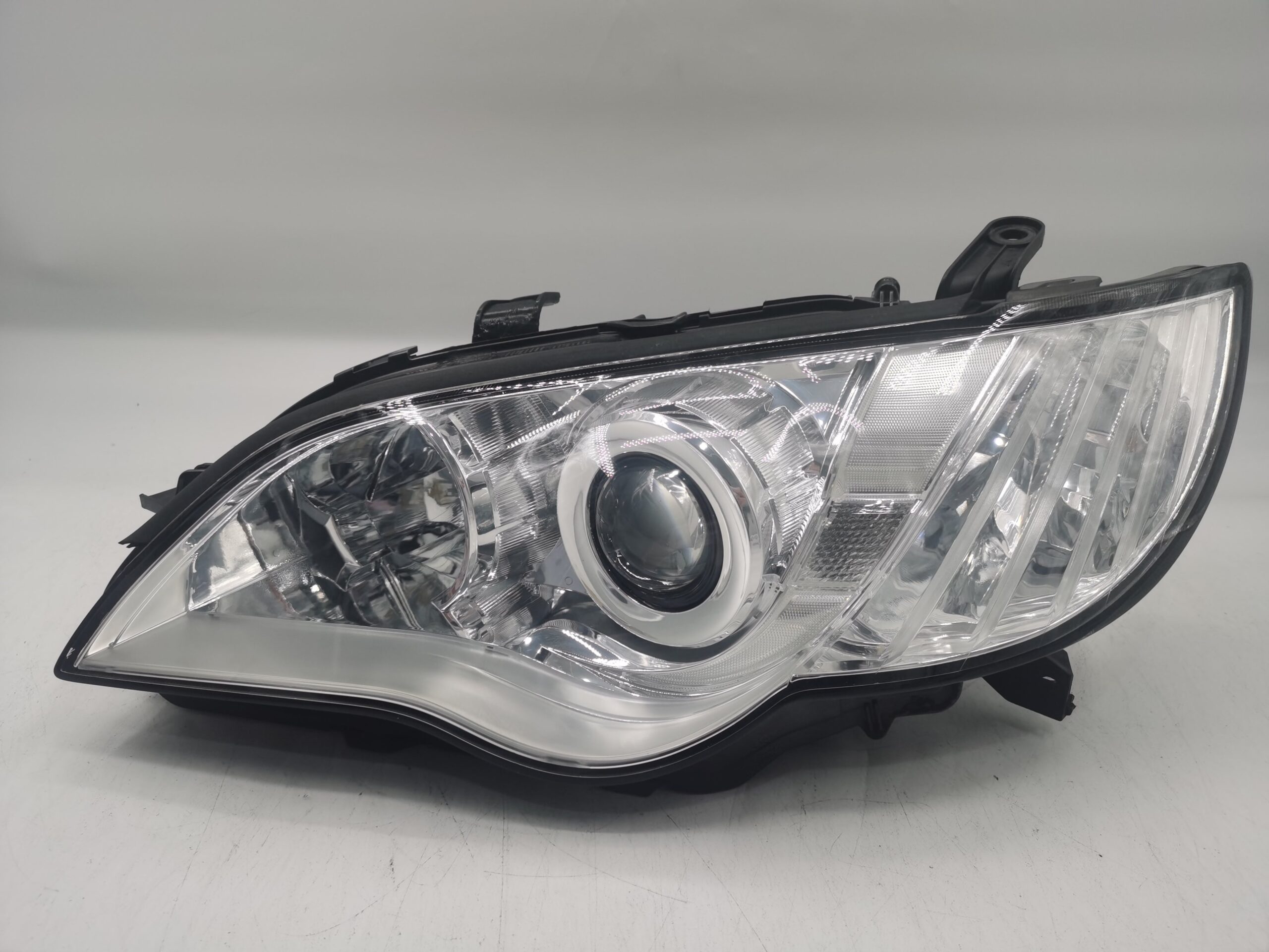 Subaru LEGACY BP5 2006-2009 L.H.S HEADLIGHT ASSEMBLY