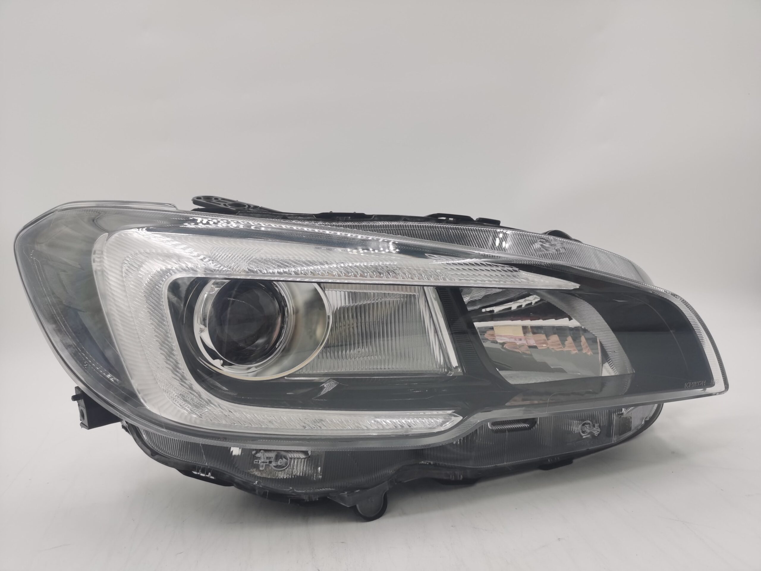 Subaru WRX LEVORG 2015-2021 LEN LED R.H.S Headlight Assembly