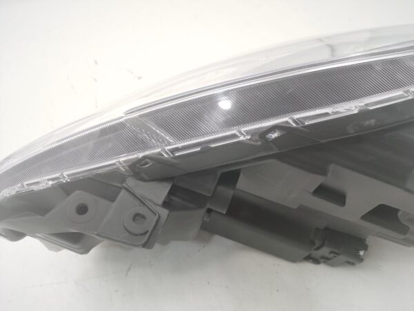 Suzuki SWIFT 2017-2023 LED R.H.S Headlight Assembly