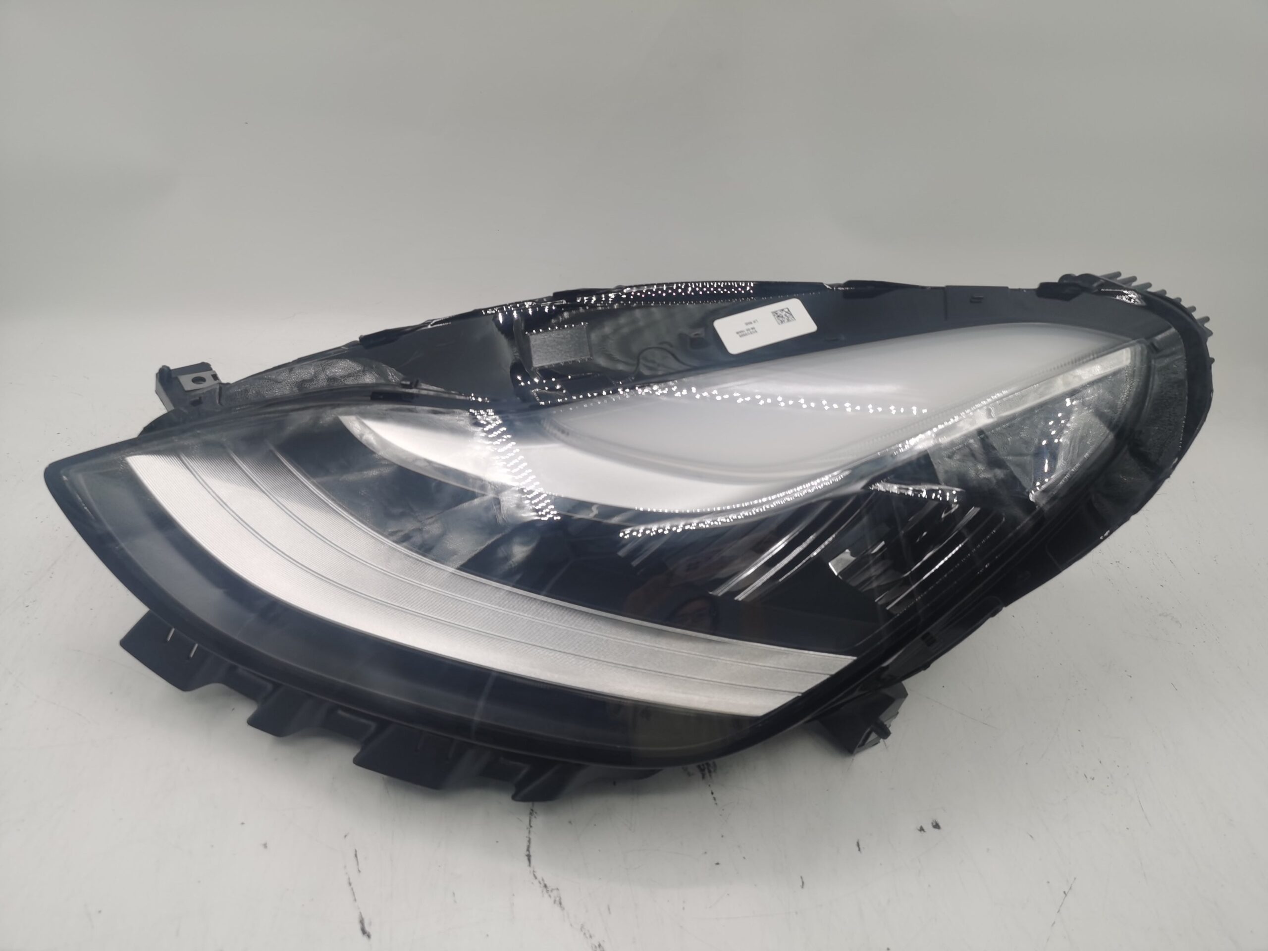 Tesla MODEL 3 2017-2019 LED L.H.S Headlight Assembly