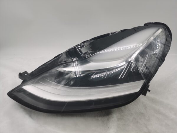 Tesla MODEL 3 2017-2019 LED L.H.S HEADLIGHT ASSEMBLY