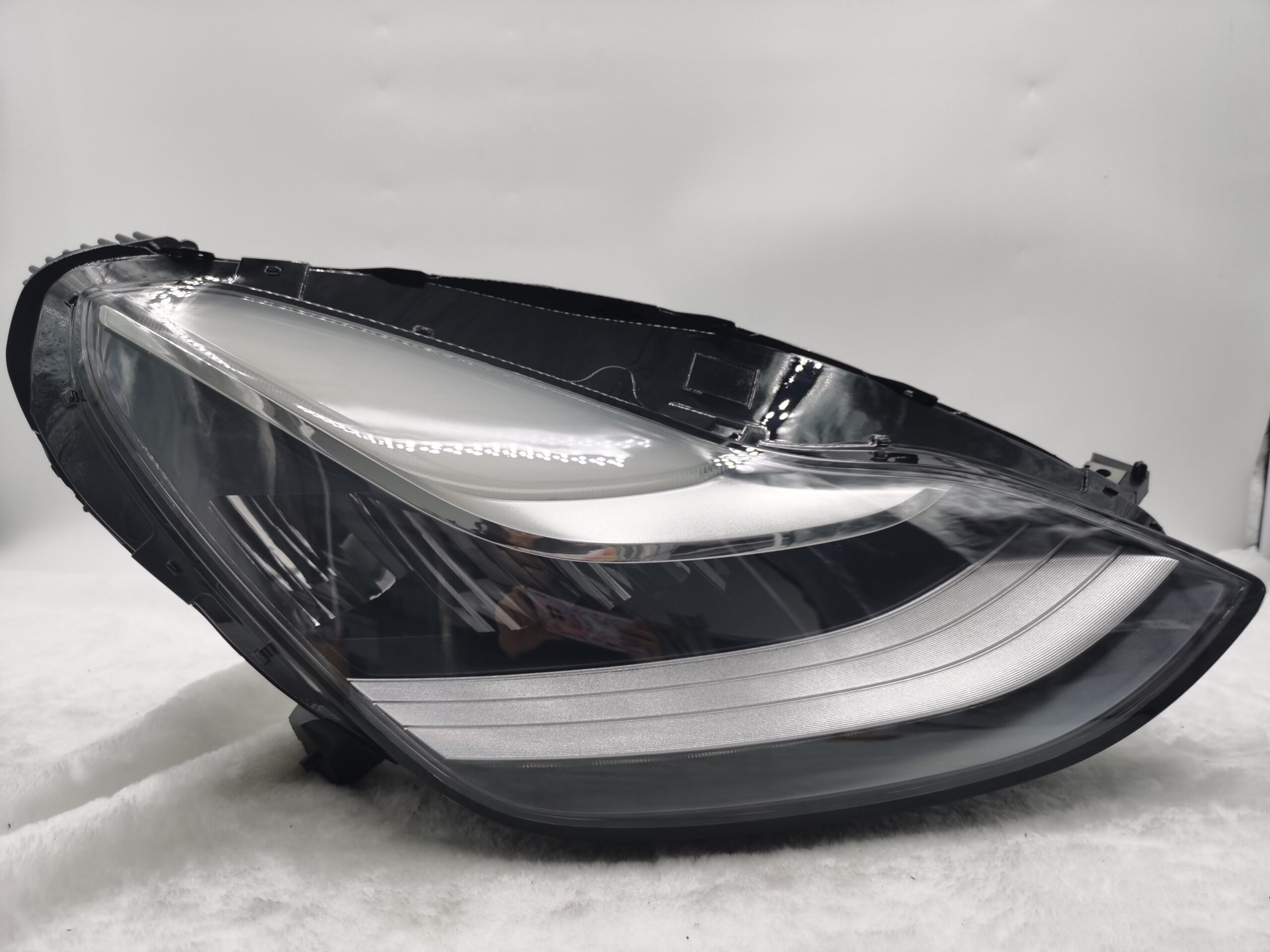 Tesla MODEL 3 2017-2019 LED R.H.S HEADLIGHT ASSEMBLY