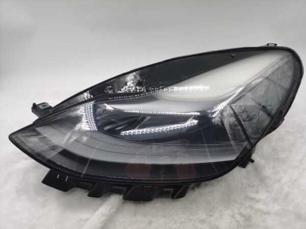 Tesla MODEL 3 2020-2022 LED L.H.S Headlight Assembly