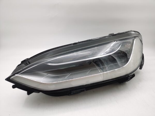 Tesla MODEL X 2013-2018 L.H.S HEADLIGHT ASSEMBLY