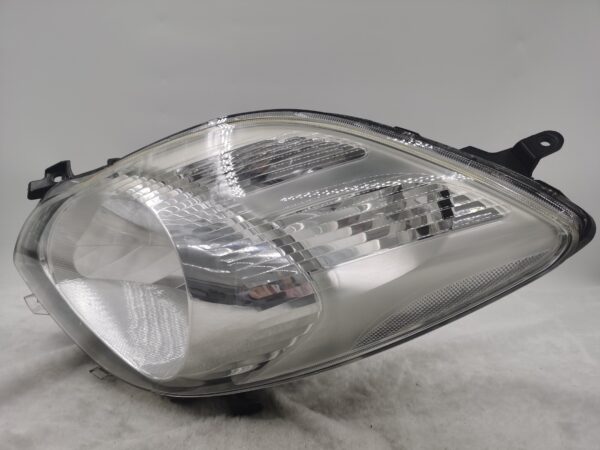 TOYOTA VITZ NCP91R 2005-2010 HALOGEN L.H.S HEADLIGHT ASSEMBLY