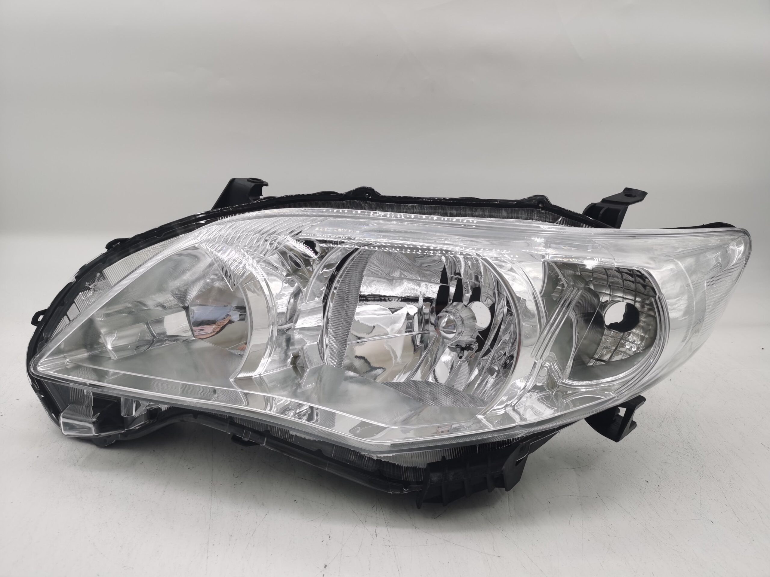 Toyota COROLLA E150 2011-2013 HALOGEN L.H.S HEADLIGHT ASSEMBLY