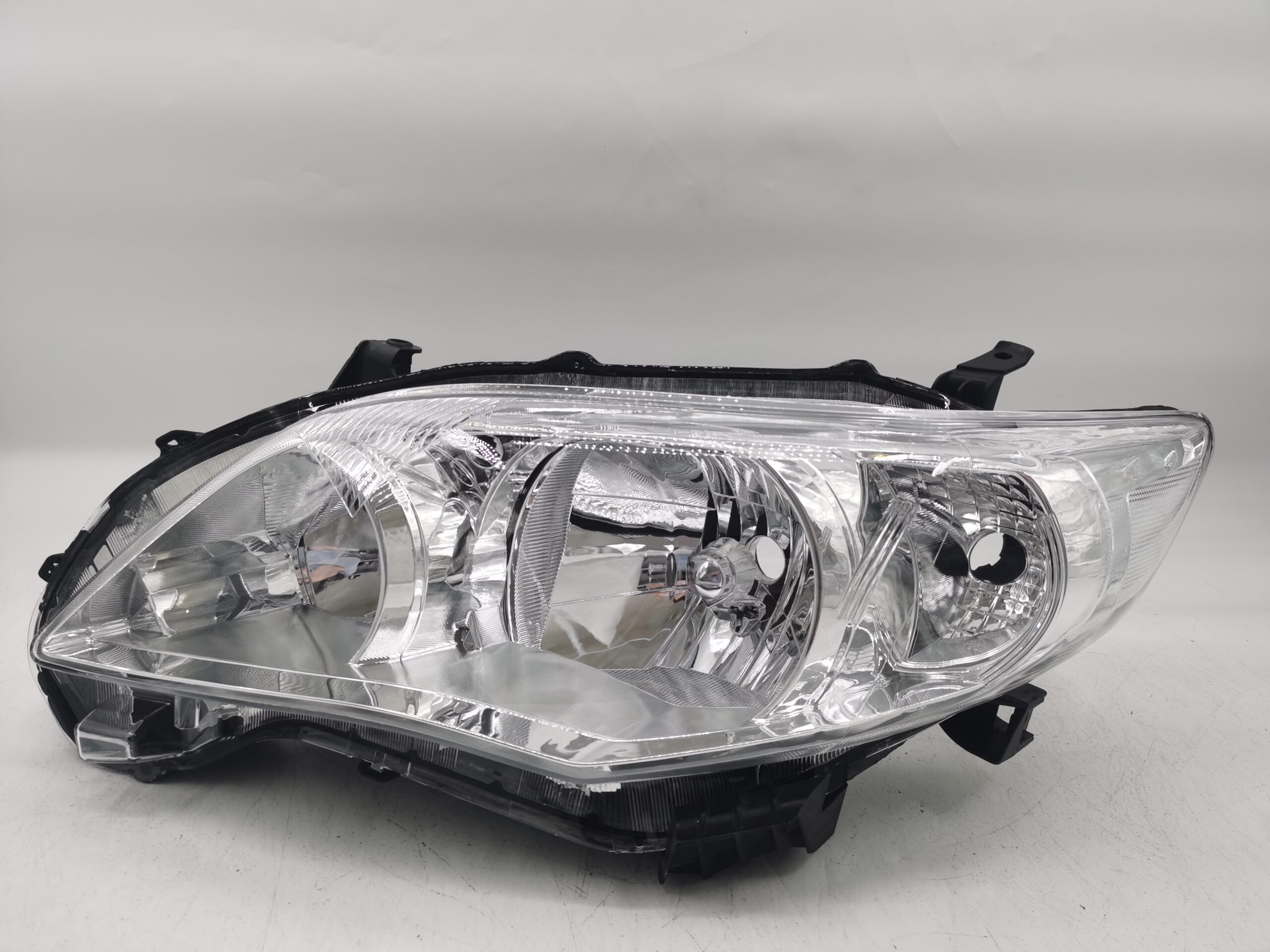 Toyota COROLLA E150 2011-2013  HALOGEN L.H.S HEADLIGHT ASSEMBLY