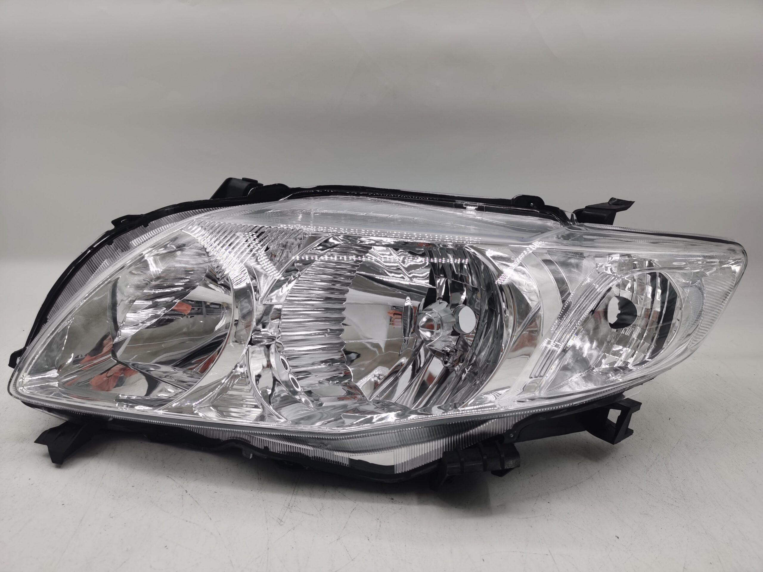 Toyota COROLLA E150 2007-2010 HALOGEN L.H.S HEADLIGHT ASSEMBLY