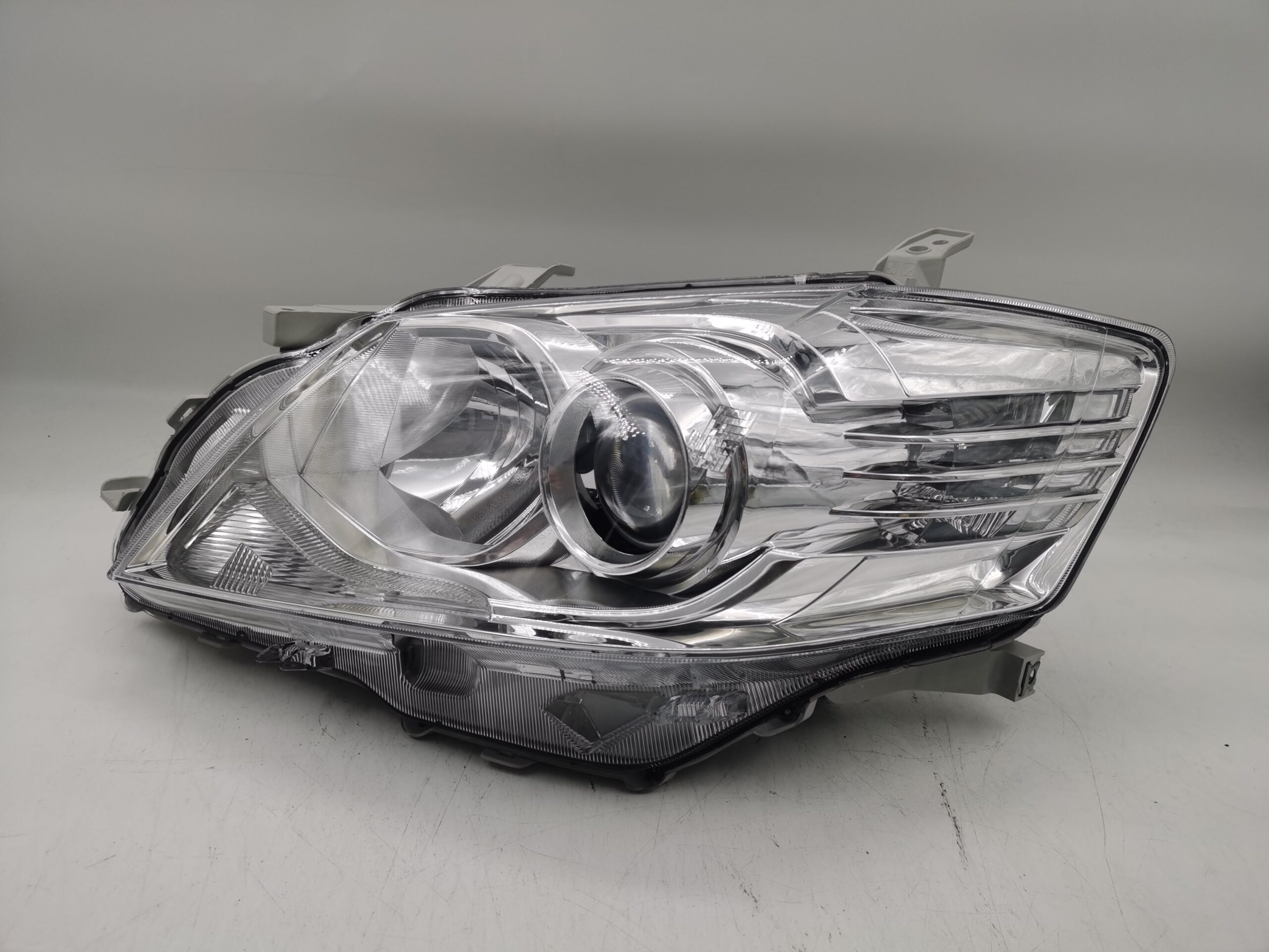 Toyota AURION CAMRY ACV40 2009-2012 HALOGEN L.H.S HEADLIGHT ASSEMBLY