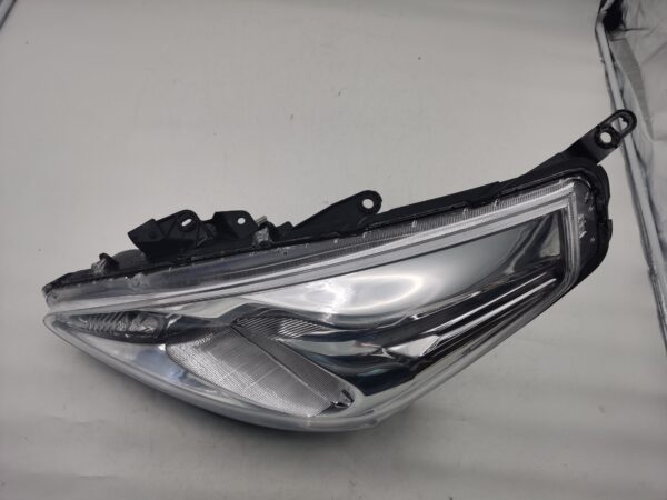 Nissan PULSAR 2011-2016 L.H.S HEADLIGHT ASSEMBLY