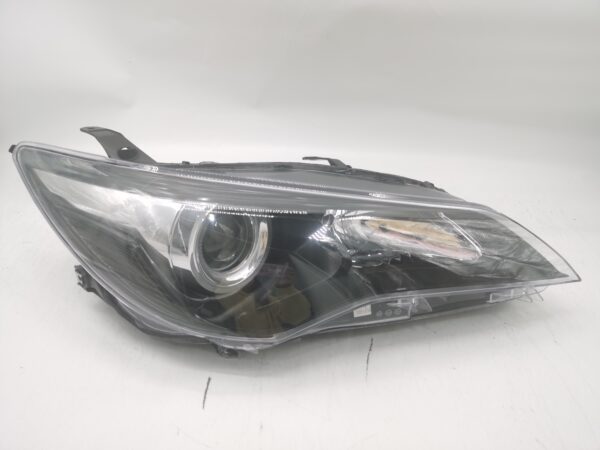 Toyota CAMRY ASV50R 2015-2017 HALOGEN R.H.S HEADLIGHT ASSEMBLY