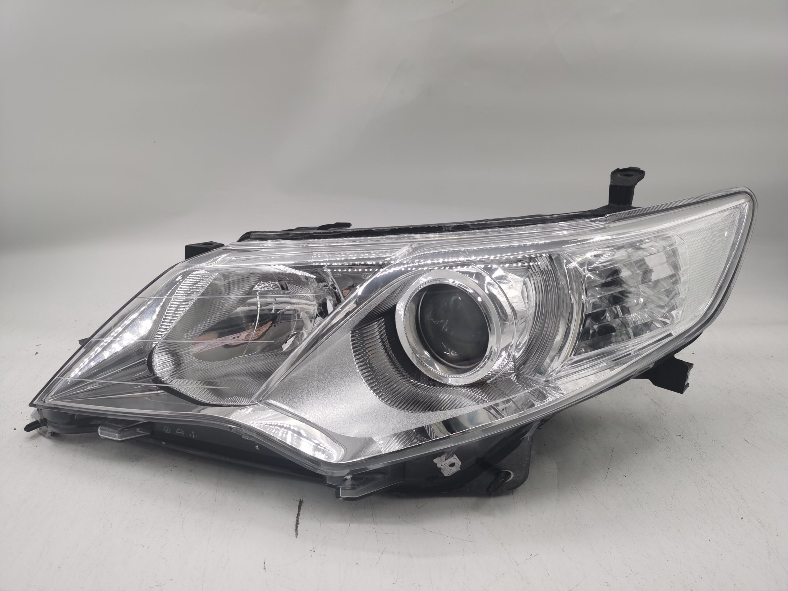 Toyota CAMRY XLE 2012-2014 HALOGEN L.H.S HEADLIGHT ASSEMBLY